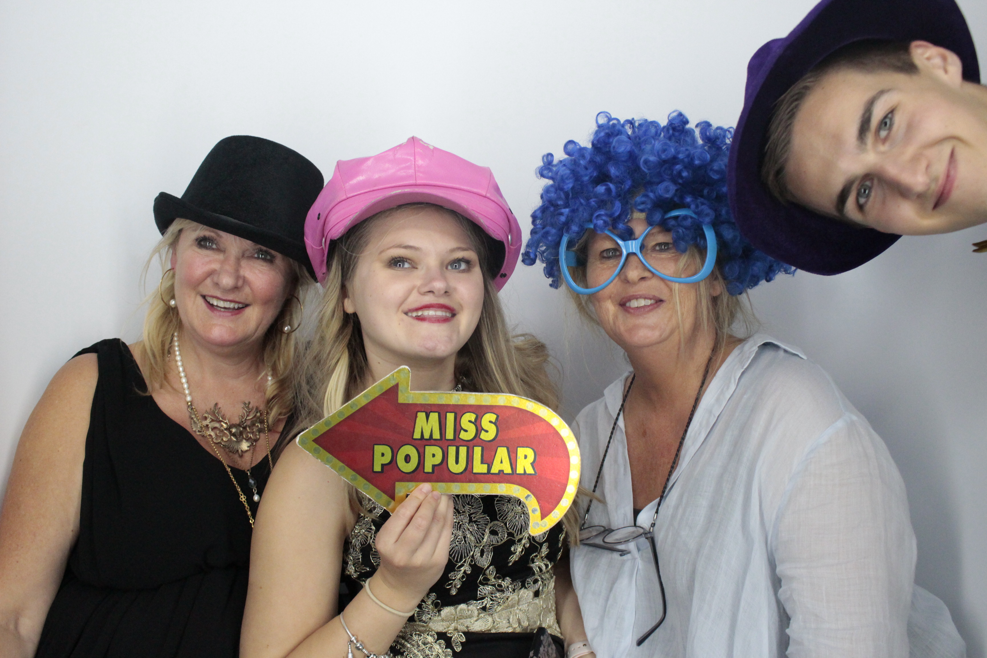 Morgan's 21st Birthday  | View more photos from the event at gallery.myphotoboothexperience.co.uk/u/MyPhotoBoothExperienceLtd/Morgans-21st-Birthday